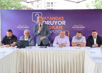 Meram’da “Vatandaş Soruyor, Başkan Cevaplıyor” buluşmaları sürüyor