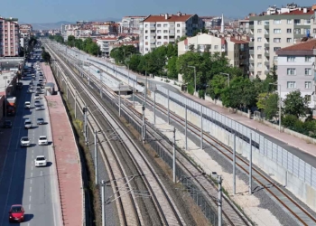 Konyaray Banliyö hattında gürültüye karşı ses bariyeri çalışması