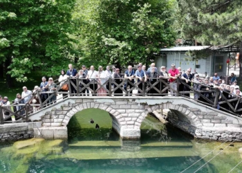 Büyükşehir’den emeklilere kültür turları başladı