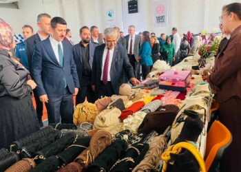 Cihanbeyli’de Hayat Boyu Öğrenme Haftası sergisi açıldı