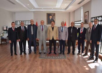 Karapınarlılar Derneği’nden Kaymakam Öztürk’e ziyaret