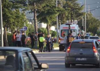Kazada dili boğazına kaçan çocuğu vatandaş kurtardı