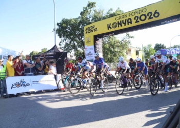 Konya’da Granfondo yarışında 565 bisikletçi pedal çevirdi