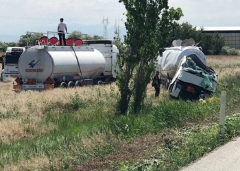 Konya’da tanker şarampole devrildi: 1 yaralı
