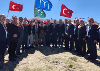 MHP Heyeti 27. Yörük Türkmen Şöleni’nde vatandaşlarla buluştu