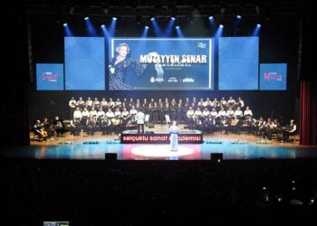 Selçuklu Sanat Akademisi’nden Müzeyyen Senar’a özel konser