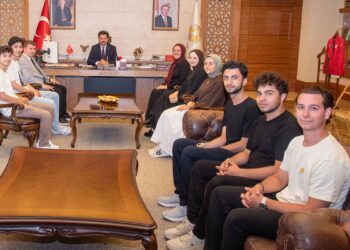 Selçuk Üniversitesi takımları rektör Yılmaz’ı ziyaret etti