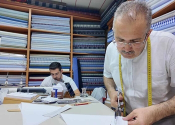 Konya’da 3 kuşaktır yaşayan gömlekçilik geleneği