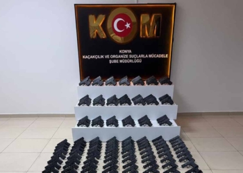 Konya’da operasyon: 228 ruhsatsız tabanca ele geçirildi