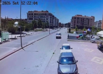 Konya’da tehlikeli sürüş: Minibüs ters yönde ilerledi