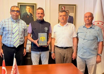 NEÜ akademisyenlerinden İl Kültür ve Turizm Müdürü Fikret Fidan’a ziyaret