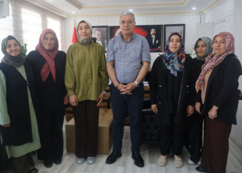 AK Parti kadın kollarından Emirgazi Belediyesine ziyaret