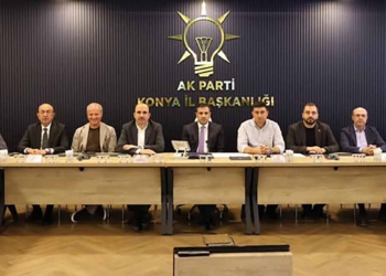 AK Parti Konya’da genişletilmiş yönetim toplantısı gerçekleştirildi