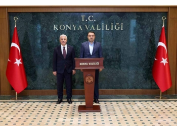 Akın, Kütahya Valisi Işın’ı ağırladı