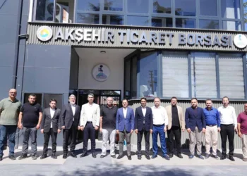 Altunyaldız’dan Akşehir’de ticaret ve üretim odaklı ziyaretler