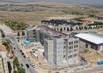 Gödene’ye dev gençlik kampüsü: İnşaatın yüzde 50’si tamamlandı