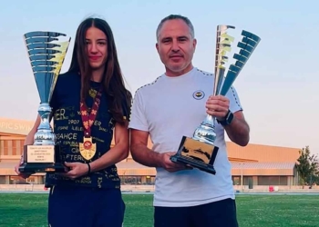 Konya’da piste çıkan genç atlet Zülal’den tarihi başarı
