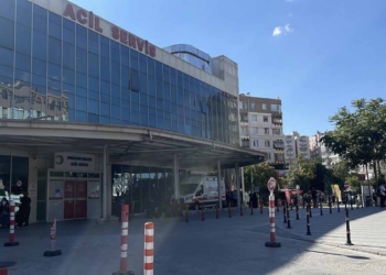 Konya’da sokak ortasında bıçaklı saldırı: 18 yaşındaki genç hayatını kaybetti