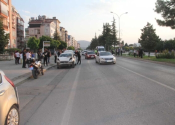 Beyşehir’de zincirleme trafik kazası: 1’i çocuk 3 yaralı