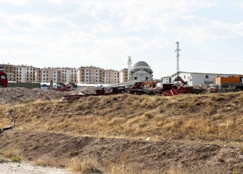 Konya’da şantiyede kavga: Taş ve bıçaklar kullanıldı, 4 kişi yaralandı