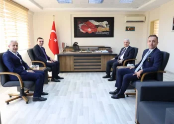 Akın, Kadınhanı ve Doğanhisar’da incelemelerde bulundu