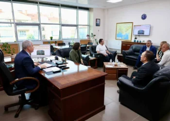 Akın, hava kalitesi çalışmalarını yerinde inceledi