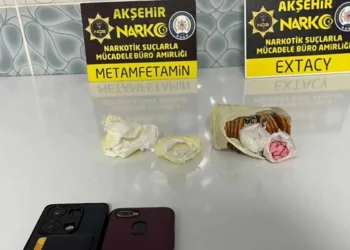 Akşehir’de uyuşturucu ticaretine darbe: Metamfetamin ve hap ele geçirildi