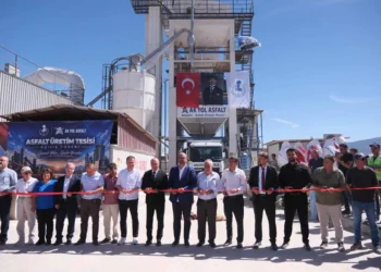 Akşehir’in yolları için dev yatırım hizmete girdi