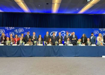 Altay, dünya belediye başkanlarını COP31 Antalya’ya çağırdı