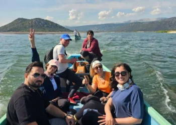 Beyşehir Gölü’nün gizli cenneti Hacıakif Adası keşfedildi