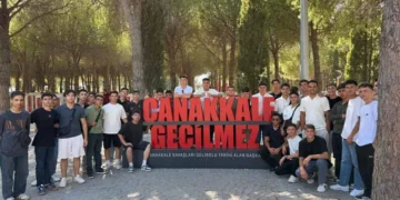 Karapınar ve Emirgazi gençleri Çanakkale’de şehitlikleri ziyaret etti