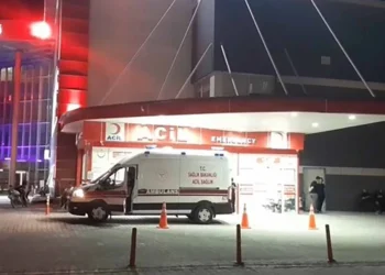Karapınar’da otomobil ile motosiklet çarpıştı: 2 yaralı