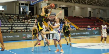 Konya BBSK, Cedi Osman Basketbol’u deplasmanda devirdi