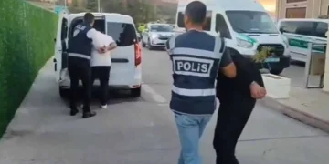 Konya merkezli dolandırıcılık operasyonunda 65 şüpheli yakalandı