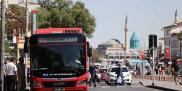 Konya’da üniversite öğrencilerine 7 gün ücretsiz ulaşım imkanı