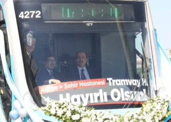 Konya’nın raylı sistem ağı büyüyor: Adliye-Şehir Hastanesi hattı hizmete açıldı