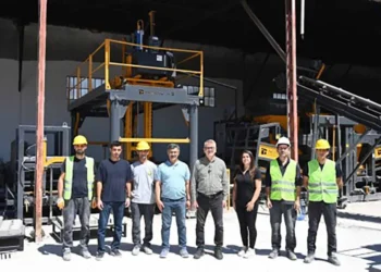 Seydişehir’de üretim dönemi: Parke tesisi faaliyete başladı