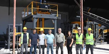 Seydişehir’de üretim dönemi: Parke tesisi faaliyete başladı
