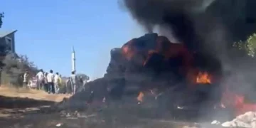 Bozkır’da saman balyaları alevlere teslim oldu