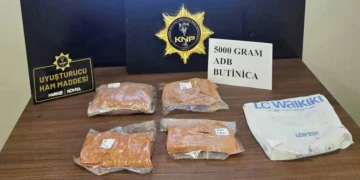 Konya’da Narko-Mercek operasyonu: 7 kilo hammadde ile 1 ton bonzai üreteceklerdi