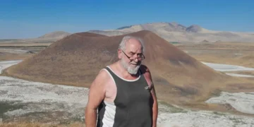 Kuruyan Meke Gölü, turistlerin ilgisini kaybetmedi