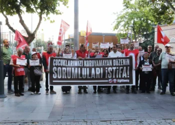 Manisa’daki saldırı sonrası Eğitim-İş Konya 3 gün yas tutacak