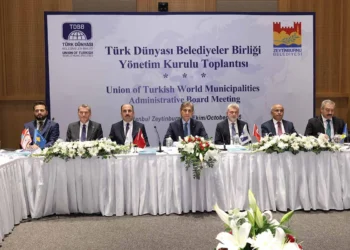 Altay, TDBB başkanlığını Fırat Görgel’e devretti