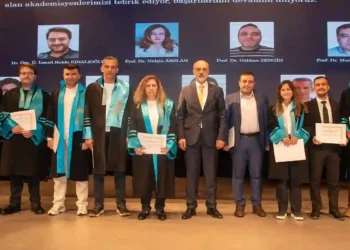 Selçuk Üniversitesi Fen Fakültesinde akademik başarı töreni düzenlendi