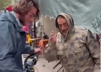 Fransız gezginin bisikleti Bozkır’da patladı, mahalleli seferber oldu