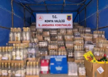 Konya’da kaçakçılık operasyonu: Yüzlerce litre kaçak alkol ele geçirildi