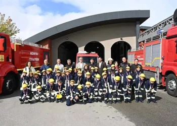 Seydişehir’de miniklere itfaiyecilik eğitimi