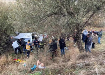 Seydişehir’de yağışlı havada kaza: 5 kişi yaralandı