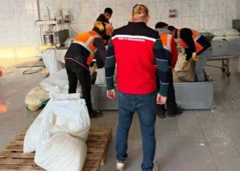 Akşehir’de kaçak gıda operasyonu: 9 ton peynir imha edildi!