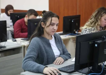 Konya’da KOMEK ve ASEM’de 78 bin kişilik eğitim maratonu başladı